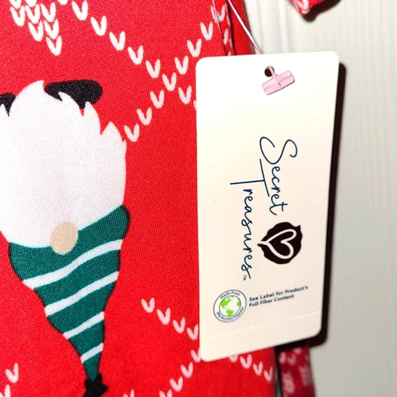 NWT Christmas Gnomes Comfy with Pockets Graphic Print Soft Sleepshirt  Size 3X - Picture 5 of 11